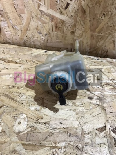 Бочок тормозной жидкости Бмв 7 е65/66